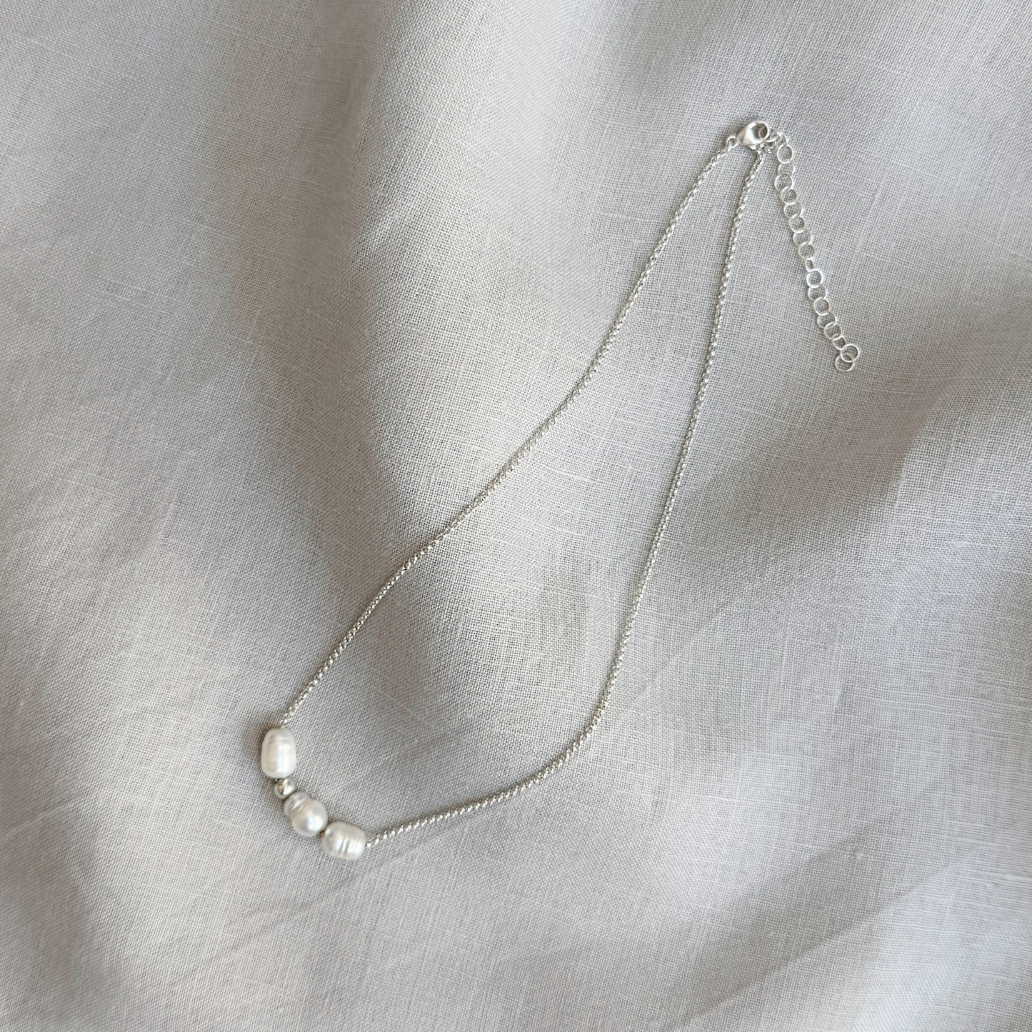 IKI Freshwater Pearl Necklace with Three Pearls, Silver